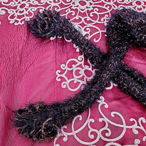 Anthropologie Fringe Scarf Tinsel Knit Red Black - Picture 4 of 7
